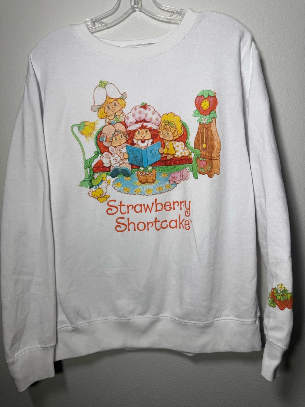 Strawberry shortcake White Graphic Crewneck Sweater